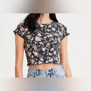 AMERICAN EAGLE Floral Print Ribbed Crop Top